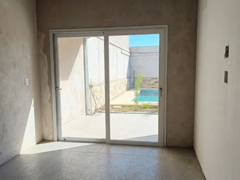CASA  3 DOMITORIOS