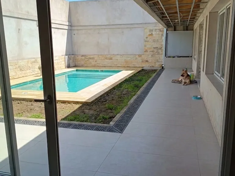 CASA  3 DOMITORIOS