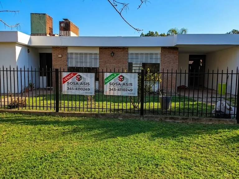 CASA DE 4 DOR EN ALQUILER