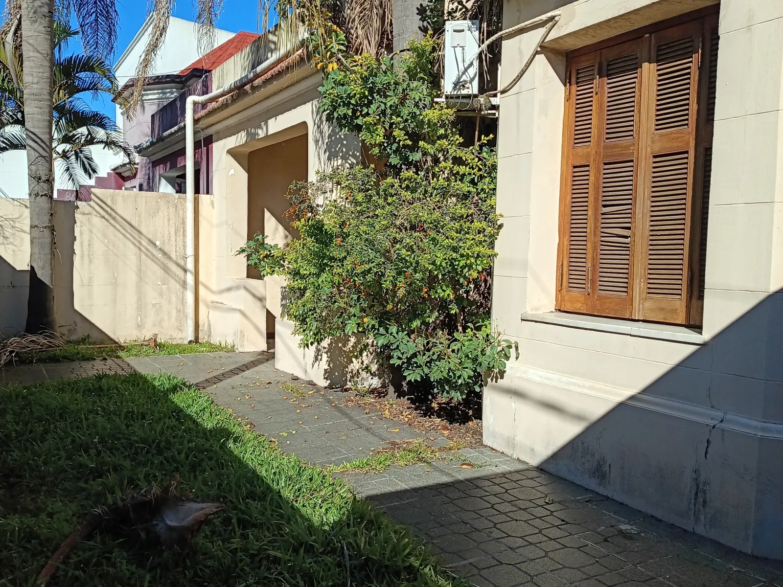 CASA DE ESTILO A RECICLAR