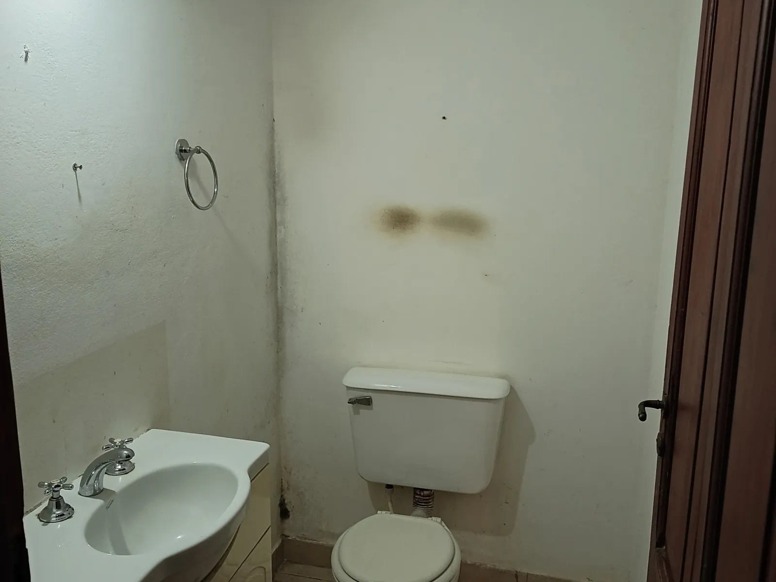 CASA DE ESTILO A RECICLAR