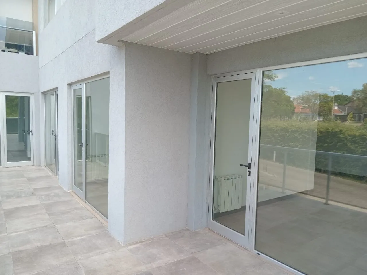 DEPARTAMENTO EXCLUSIVO EN CONDOMINIO